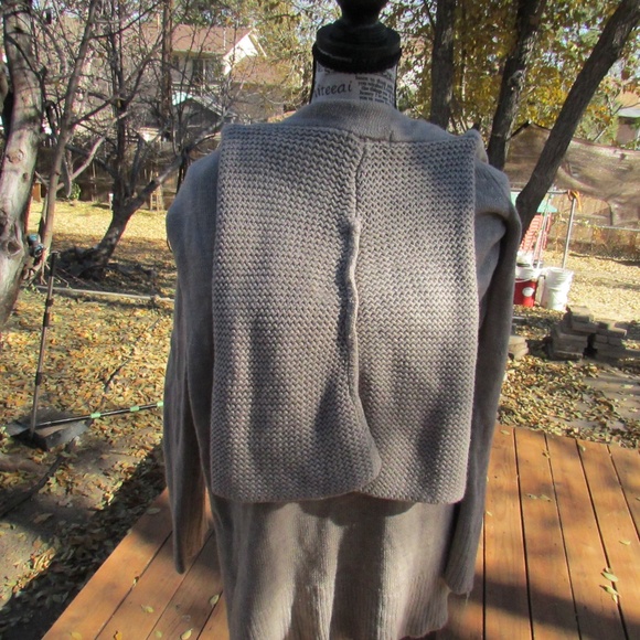H&M Taupe Cowl Neck Sweater - Picture 6 of 6